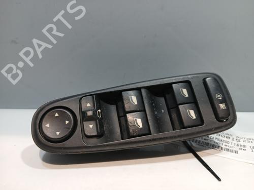 Used Left front window switch CITROËN C4 Picasso I MPV (UD_) 1.6 HDi (109 hp) 30379111