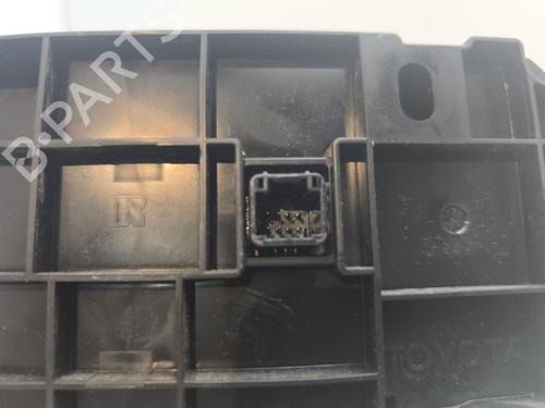 Climate control TOYOTA YARIS (_P13_) 1.5 Hybrid (NHP130_, NHP130) | BP29054606I5