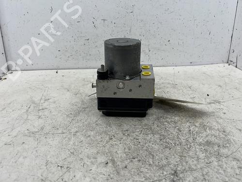 Used ABS pump PEUGEOT 3008 I MPV (0U_) 2.0 HDi Hybrid4 (0URHCA) (200 hp) 24829209