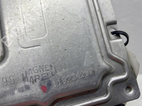 Used Engine control unit (ECU) Engine control unit (ECU) FIAT 500 (312_) 1.2 (312AXA1A) (69 hp) 31695176 31695176