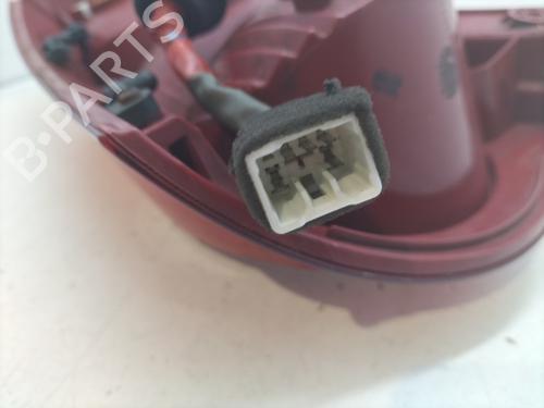 Used Right taillight Right taillight 29286185 29286185