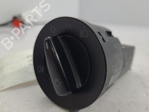 Used Headlight switch Headlight switch VW BORA Variant (1J6) 1.9 TDI (101 hp) 22824312 22824312