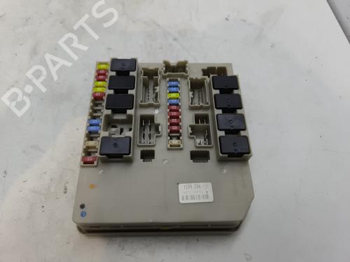Elektronisk modul RENAULT CLIO III (BR0/1, CR0/1) 1.5 dCi (88 hp) 28156853