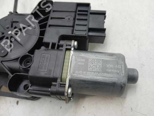 Used Front right window mechanism Front right window mechanism SKODA FABIA III (NJ3) 1.0 (60 hp) 32856638 32856638