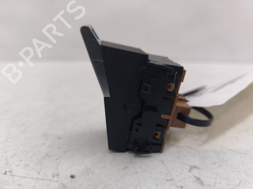 Right rear window switch DS DS 3 / DS 3 CROSSBACK (UR_, UC_, UJ_) 1.5 BlueHDi 100 (UCYHYJ) | BP29438785I28 