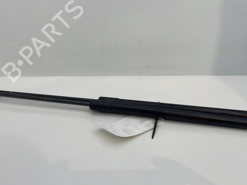 Używane Siłownik klapy tylnej / bagażnika NISSAN QASHQAI I (J10, NJ10) 1.5 dCi (110 hp) 32404831