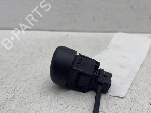 Switch NISSAN JUKE (F15) 1.2 DIG-T | BP32341328I30