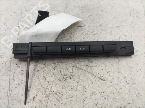Kombi Kontakt / Stilkkontakt BMW 1 Convertible (E88) 120 d (177 hp) 23829920