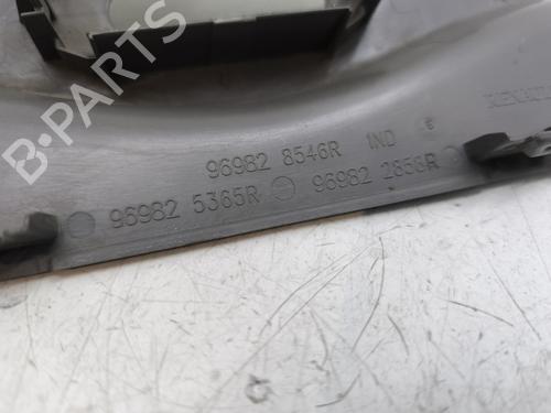 Interior roof light RENAULT MASTER III Van (FV) 2.3 dCi 130 FWD (FV0M, FV0Y, FV0J, FV02, FV03) | BP31591816I8  - Image 5