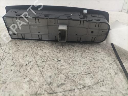 Switch RENAULT MEGANE III Grandtour (KZ0/1) 1.6 dCi (KZ00, KZ12, KZ13) | BP24197221I30 