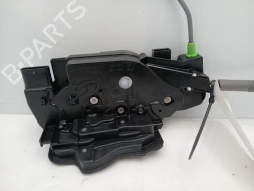 rear-right-lock-mercedes-benz-cla-shooting-brake-x118-2019-36370621 main image