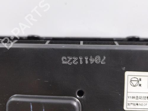 Used Climate control Climate control 22826255 22826255