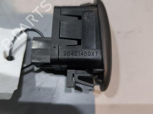 Left front window switch CITROËN C3 I (FC_, FN_) 1.4 HDi | BP29314844I27 