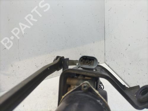 Used Front wiper motor Front wiper motor RENAULT MASTER II Bus (JD) 2.2 dCI 90 (JD0G, JD0N, JD1N) (90 hp) 28328370 28328370