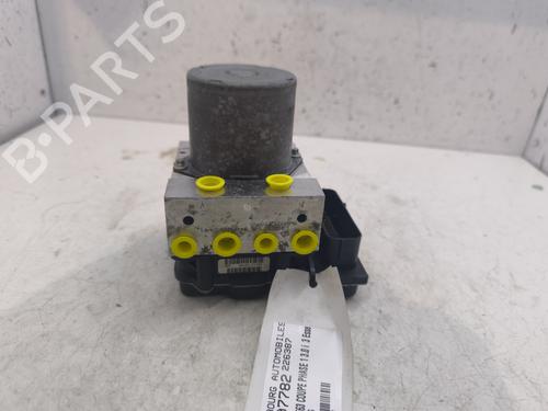 Used ABS pump BMW 6 (E63) 630 i (258 hp) 27670710