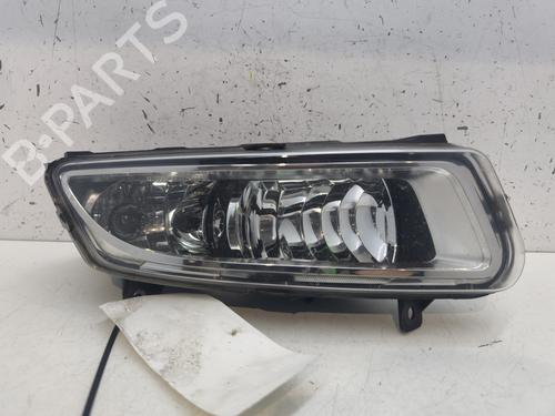 Used Right front fog light VW POLO V (6R1, 6C1) 1.6 TDI (75 hp) 27436748