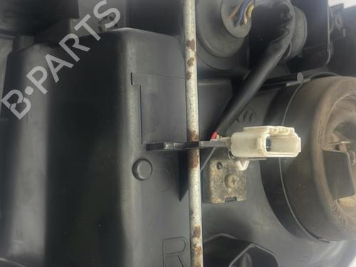 Used Right headlight Right headlight MITSUBISHI PAJERO II (V3_W, V2_W, V4_W, V5_W) 2.5 TD 4WD (V24W) (99 hp) 22830156 22830156