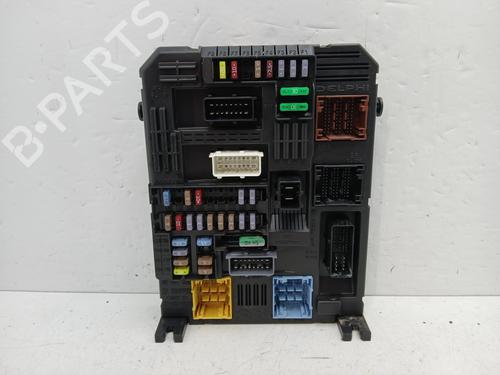 Used Fuse box PEUGEOT 5008 II (MC_, MJ_, MR_, M4_) 1.6 THP 165 (M45GZW, M45GYW, M45GYV) (165 hp) 31263549