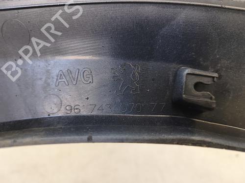 front-left-wheel-arch-trim-peugeot-508-sw-i-8e_-2010-2011-2012-2013-2014-2015-2016-2017-2018-36431091 main image