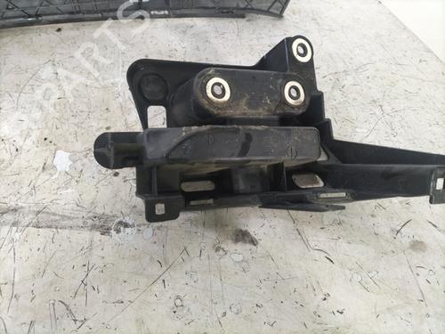 Rear bumper bracket PEUGEOT 208 II (UB_, UP_, UW_, UJ_) 1.2 PureTech 100 | BP27296350C159 