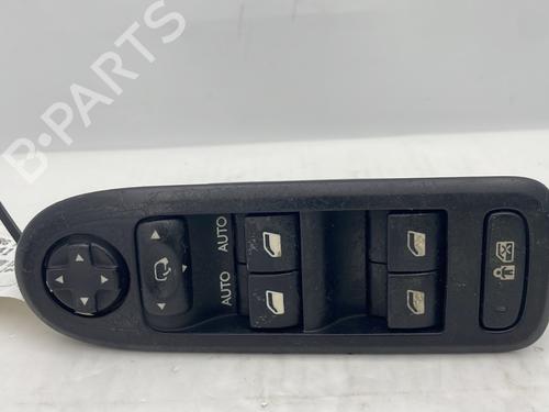 left-front-window-switch-citroen-c3-ii-sc_-2009-31997198 main image