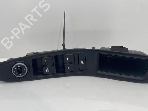 Left front window switch HYUNDAI i20 II (GB, IB) 1.2 | BP33183860I27 - Image 3