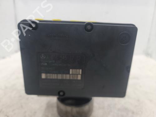 Used ABS pump MERCEDES-BENZ C-CLASS (W203) C 200 CDI (203.007) (122 hp) 24829230