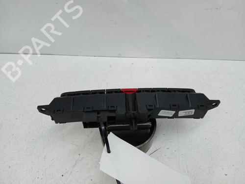 Used Warning switch Warning switch FIAT 500L (351_, 352_) 1.3 D Multijet (199.LYM11, 199.LYM1A) (95 hp) 34260479 34260479