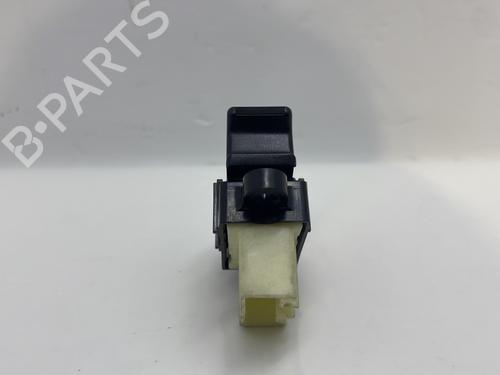 Right rear window switch MAZDA PREMACY (CP) 2.0 TD | BP30445859I28 