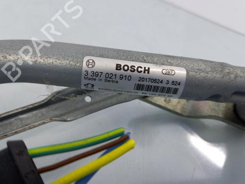 Used Front wiper motor PEUGEOT 208 I (CA_, CC_) 1.2 THP 110 (110 hp) 22815089