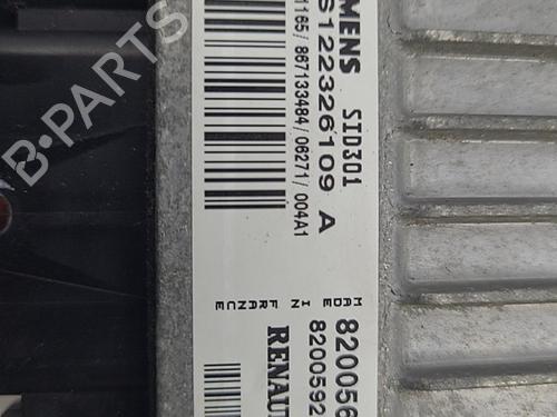 Used Engine control unit (ECU) RENAULT SCÉNIC II (JM0/1_) 1.5 dCi (JM1E, JM16) (106 hp) 22824201