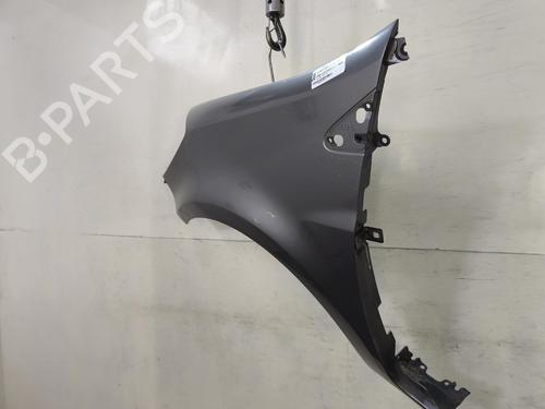 Used Left front fenders Left front fenders 37237307 37237307