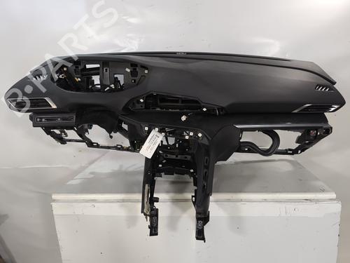 Used Dashboard PEUGEOT 3008 II SUV (MC_, MR_, MJ_, M4_) 1.2 THP/ PureTech 130 (MRHNSM, MRHNSU, MRHNSJ, MRHNYW,... (131 hp) 29515909