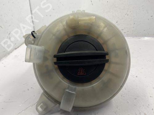 Used Expansion tank VW GOLF SPORTSVAN VII (AM1, AN1) 1.4 TSI (125 hp) 22844769