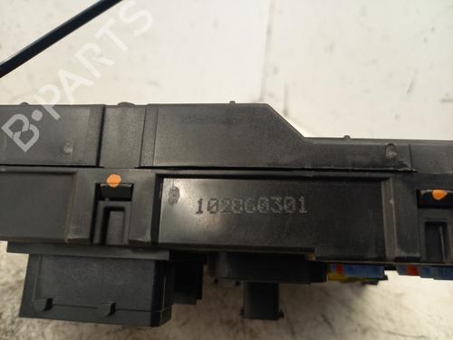 Used Fuse box Fuse box PEUGEOT 206 Hatchback (2A/C) 1.4 HDi eco 70 (68 hp) 24468963 24468963