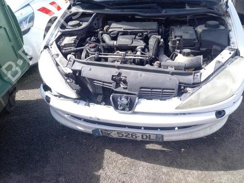 Fuse box PEUGEOT 206 Hatchback (2A/C) 1.4 HDi eco 70 | BP22835774E1 