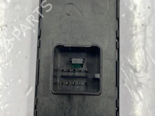 Used Switch Switch PEUGEOT 208 I (CA_, CC_) 1.6 HDi (92 hp) 22838394 22838394