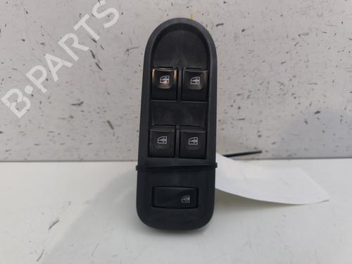 Used Switch DACIA DUSTER (HS_) 1.5 dCi (109 hp) 26387238