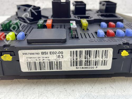 Fuse box PEUGEOT 206+ (2L_, 2M_) 1.4 i | BP28610318E1