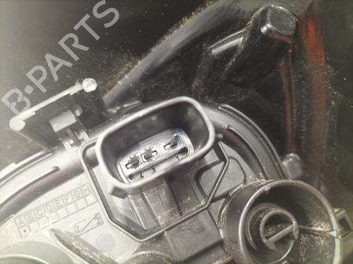 Venstre baglygte Venstre baglygte OPEL CORSA E (X15) 1.4 (08, 68) (90 hp) 24664074 24664074