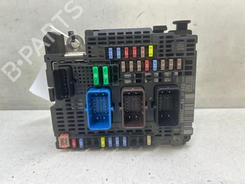 fuse-box-citroen-c4-ii-nc_-2009-40495200 main image