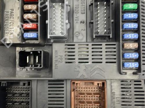 Fuse box PEUGEOT 208 I (CA_, CC_) 1.4 HDi | BP22832703E1 
