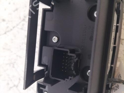Headlight switch FORD FIESTA VI (CB1, CCN) 1.25 | BP27558457I24 