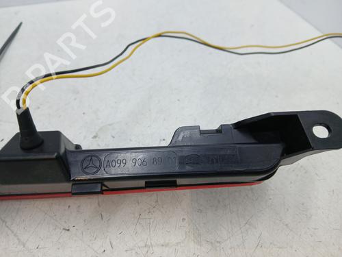 third-brake-light-mercedes-benz-cla-shooting-brake-x118-2019-36370615 main image