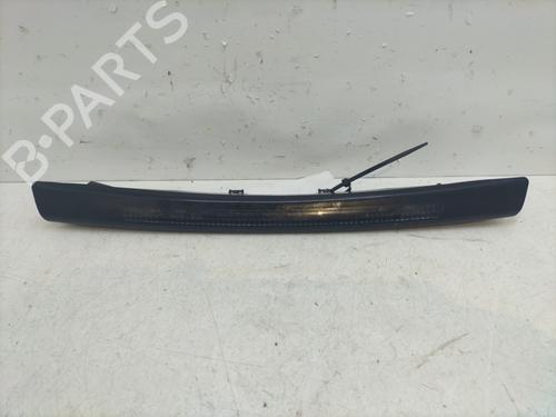 Derde remlicht RENAULT CLIO II (BB_, CB_) 1.4 16V (B/CB0P, BB13) (98 hp) 29980474