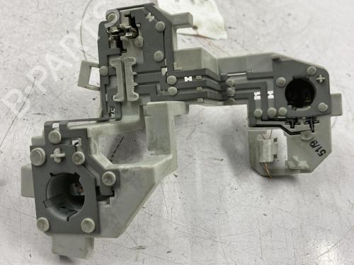 Used Lamp holder FORD FIESTA VI (CB1, CCN) 1.4 TDCi (68 hp) 22817445