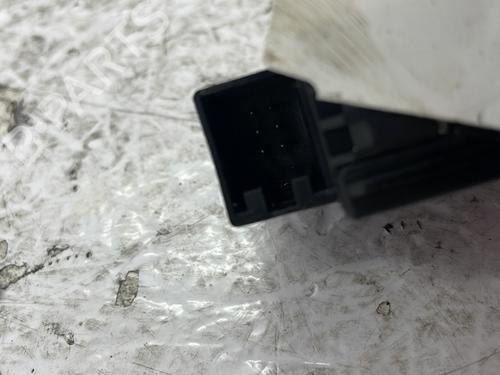 Used Warning switch Warning switch AUDI Q3 (8UB, 8UG) 2.0 TDI quattro (177 hp) 25120480 25120480