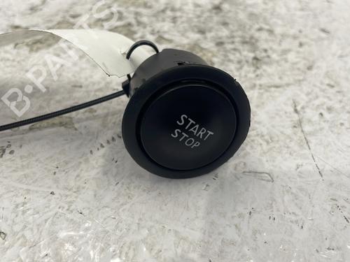 Used Switch Switch NISSAN NV300 Van (X82) [2016-2026] 25374643 25374643