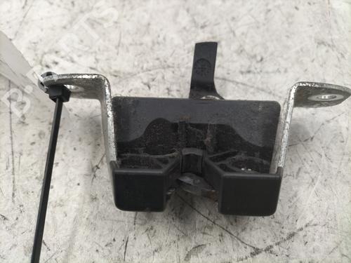 Used Tailgate lock Tailgate lock PEUGEOT 107 (PM_, PN_) 1.4 HDi (54 hp) 23429581 23429581