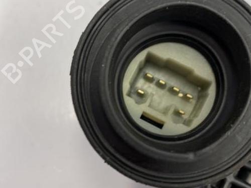 Used Front right window mechanism Front right window mechanism SUZUKI SWIFT III (MZ, EZ) 1.3 DDiS (RS413D) (75 hp) 22832654 22832654